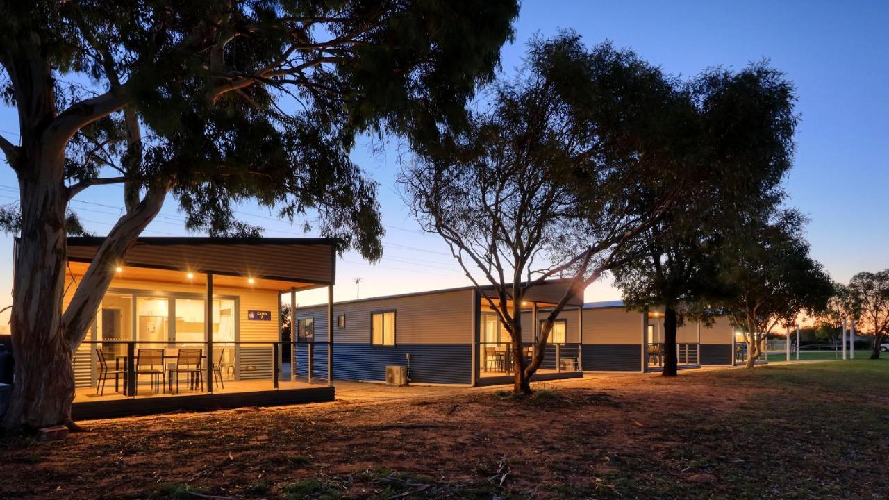 Lake Boga Caravan Park エクステリア 写真