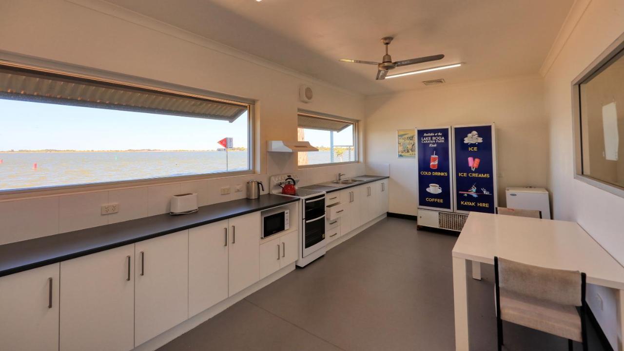 Lake Boga Caravan Park エクステリア 写真