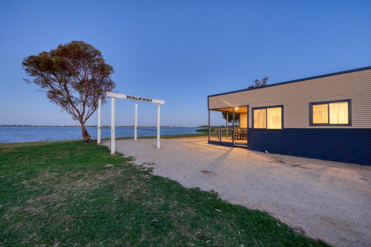 Lake Boga Caravan Park エクステリア 写真